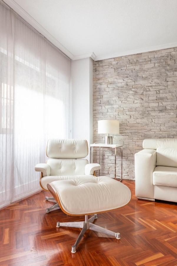 Bonita Habitacion Con Balcon Villaviciosa de Odón Eksteriør billede