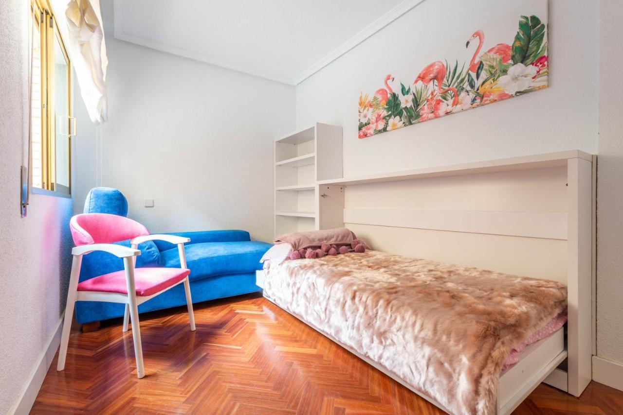 Bonita Habitacion Con Balcon Villaviciosa de Odón Eksteriør billede