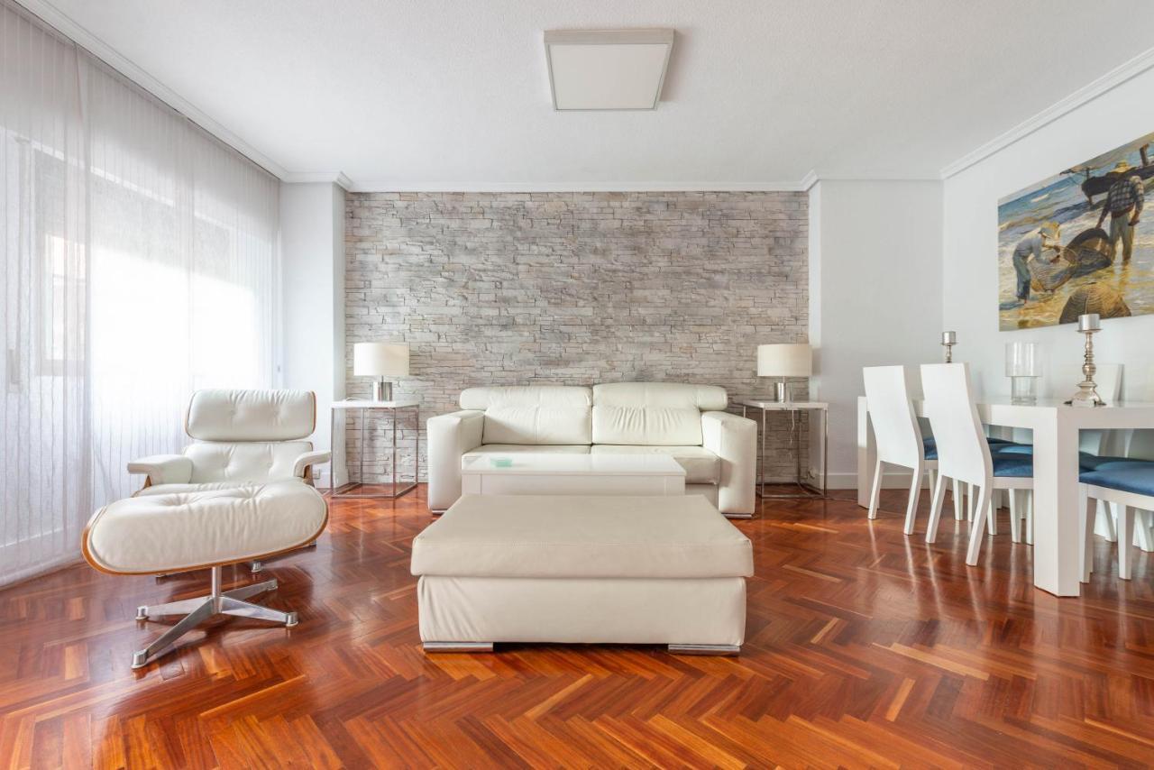 Bonita Habitacion Con Balcon Villaviciosa de Odón Eksteriør billede